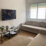 Apartamento In *